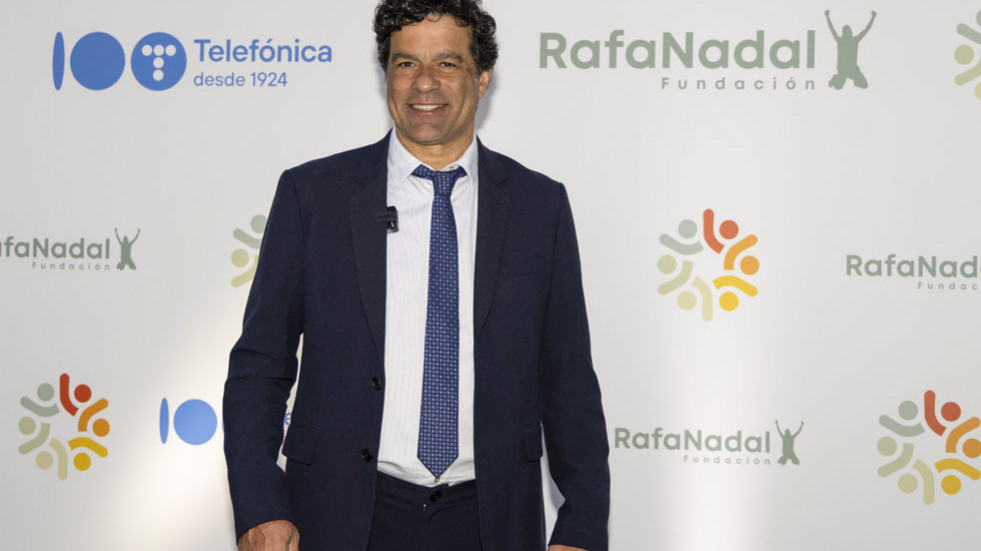 La Fundación Rafael Nadal premia el proyecto educativo del exfutbolista Raí Souza